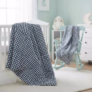 Soft mornings. Quiet naps. Little moments of comfort.Our Premium Kantha Comforter is thoughtfully handcrafted in 100% cotton - light, breathable, and designed to feel gentle on delicate skin.The timeless hand-stitched pattern brings calm to your baby’s space, while every stitch carries the care of mothers who truly understand comfort.Because comfort doesn’t have to be loud to be special.From one mom to another 🤍
MufluDiscover handcrafted comfort. Link in bio#muflu #handcraftedwithlove #babycomforter #newparents #babycomfort