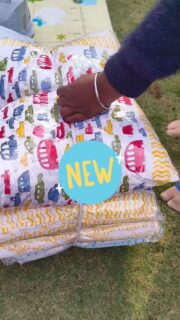 Tiny hugs. Big comfort 🧸🤍
Meet MUFLU’s new comforter prints 🌈
Soft enough for naps, cute enough to show off 😍
#MufluMoments #BabyEssentials #newprints